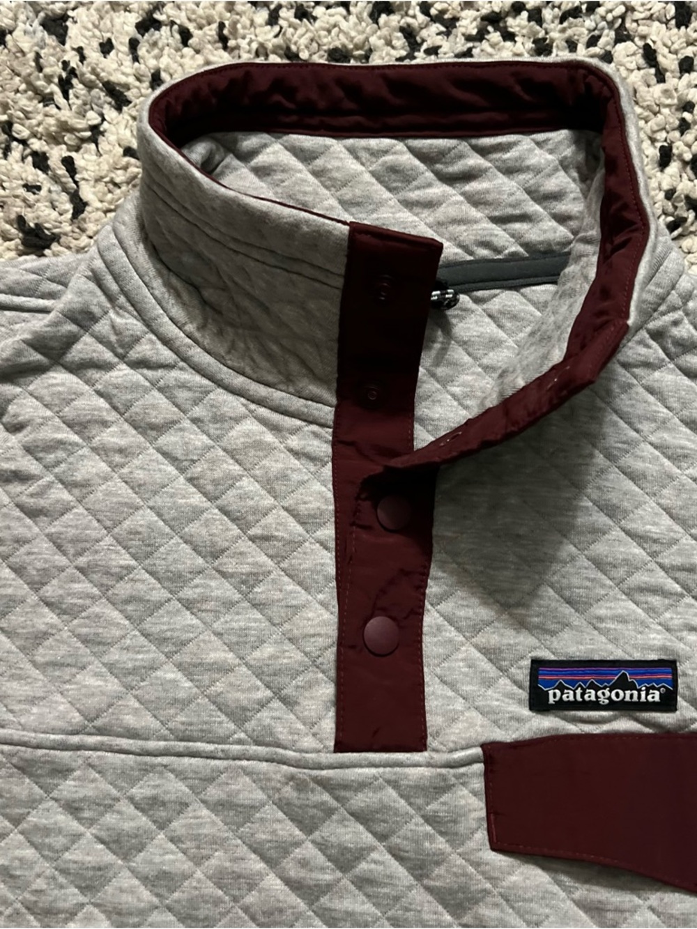 Patagonia Organic Cotton Quilt Snap-T Pullover Sweater Grey Burgundy Women’s XS - Picture 10 of 16